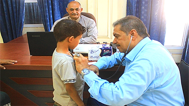 كأول نشاط مجتمعي.. مركز التعليم المستمر بجامعة لحج يدشن المعاينة المجانية للمرضى